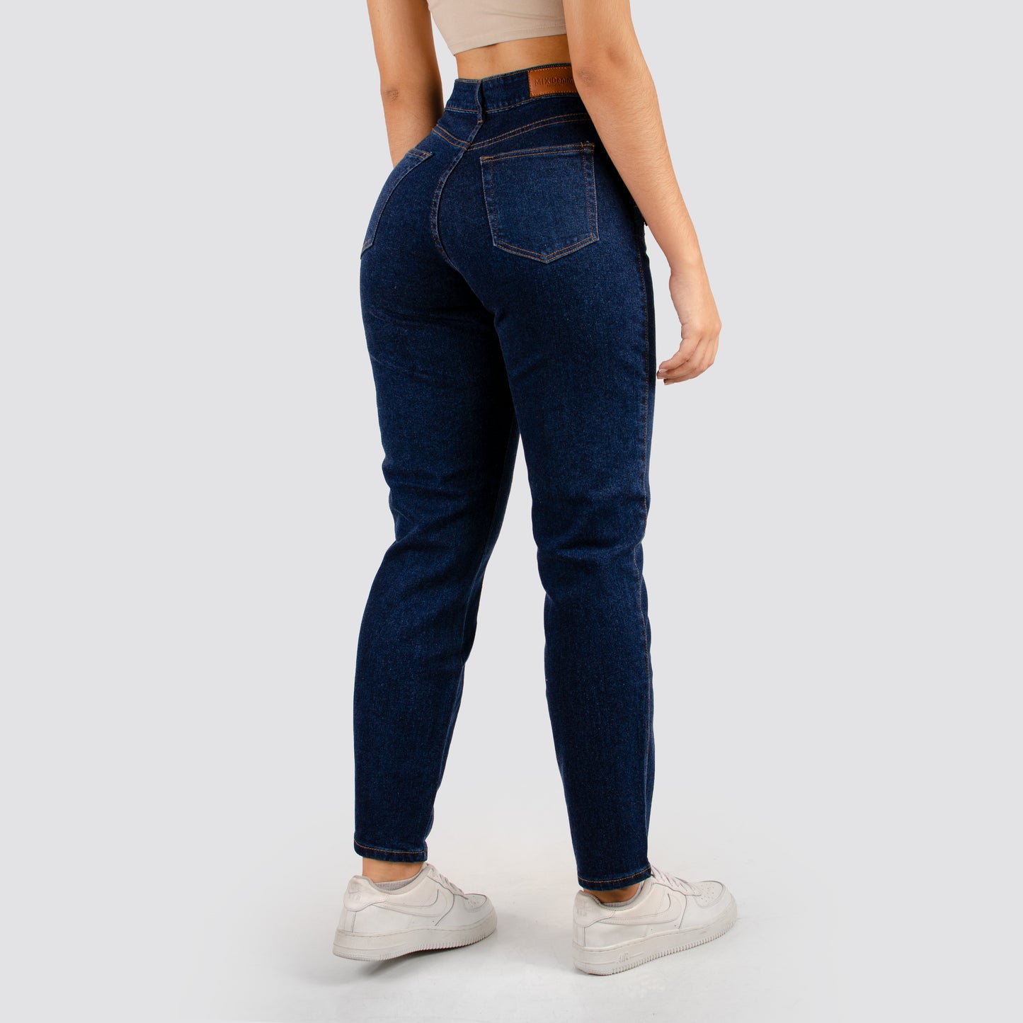 JEANS MUJER MOM TIRO ALTO 2034 OSCURO